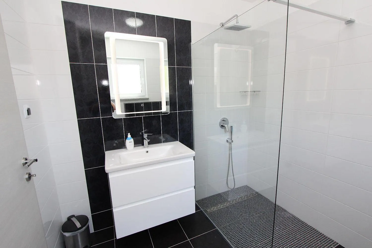 Einzigartige Villa Direkt In Rovinj Mit Privatpool, Grillbereich, Privatparkplatz, Wifi 0*,  Croatia